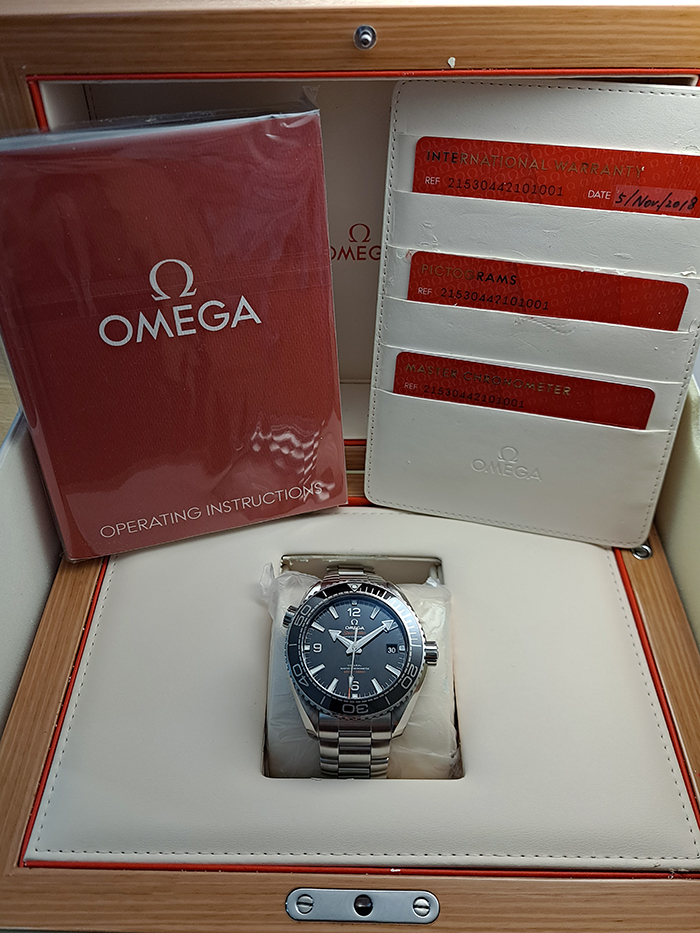 Omega Seamaster Planet Ocean Master Chronometer Wristwatch Ref. 215.30.44.21.01.001